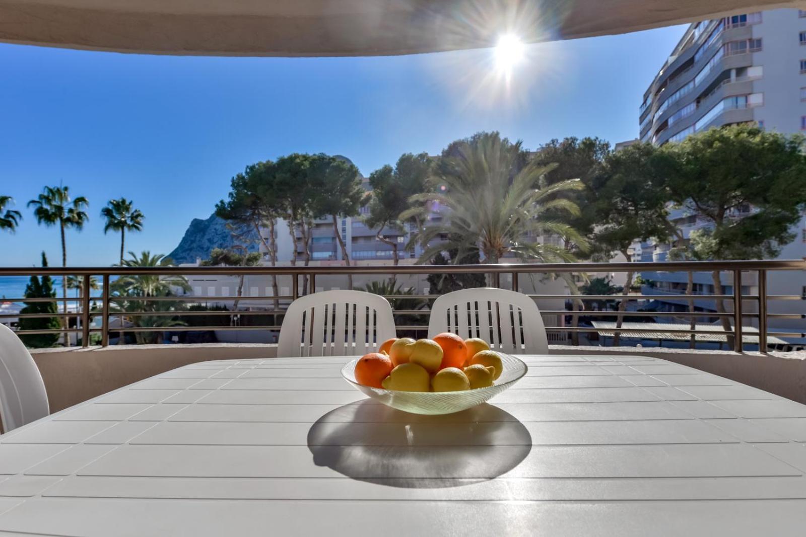 Villas Guzman - Apartamento Trond Paraiso Mar Calpe Eksteriør billede